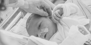 Titelbild-Warum ENFit bei Neugeborenen vermieden werden sollte